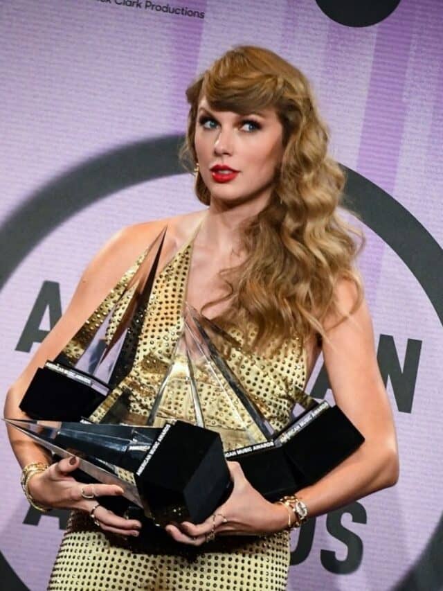 Taylor Swift is the Artist of the year of American Music Award 2022